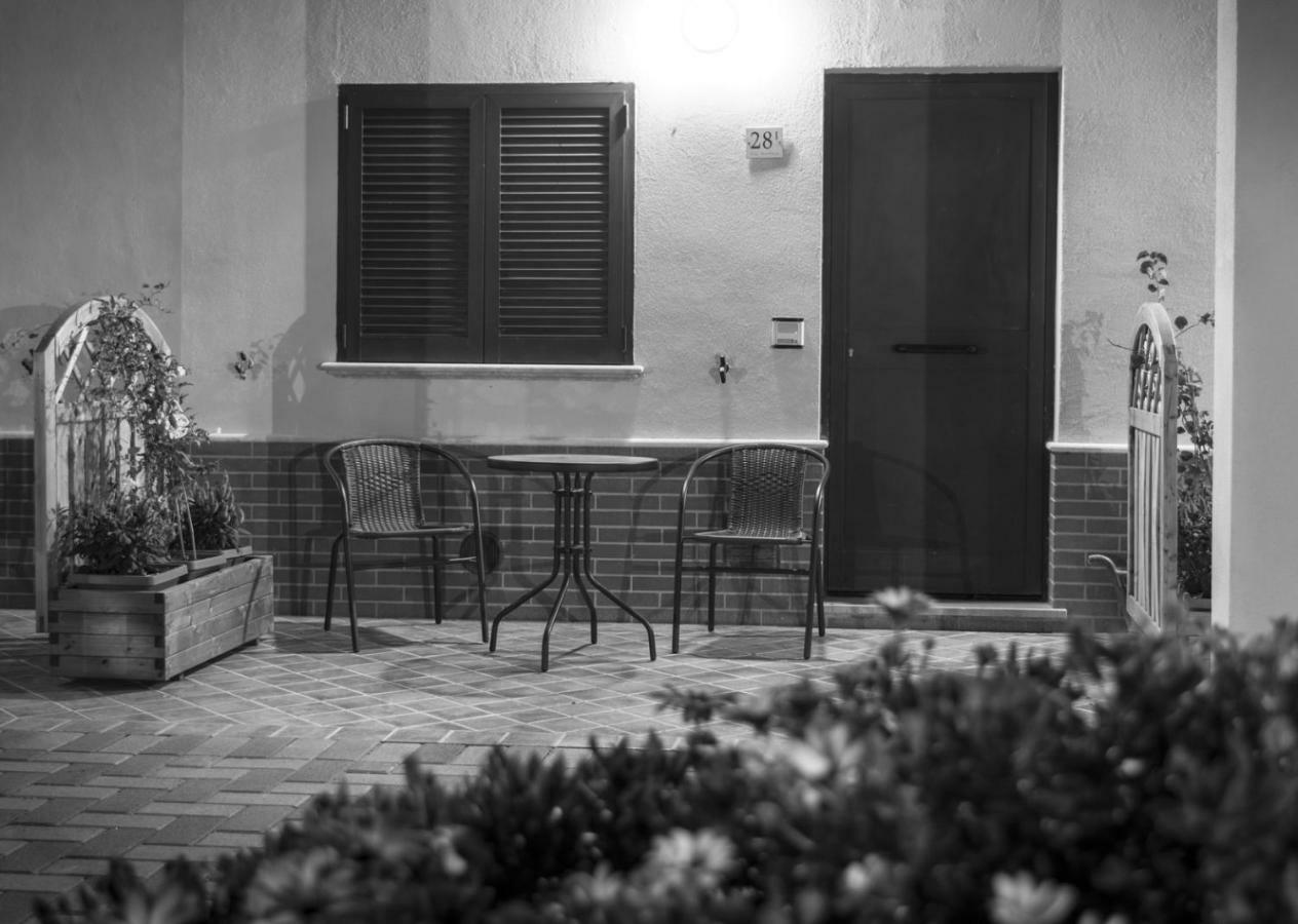 Il Rifugio Di San Francesco Apartment บัสตียาอุมบรา ภายนอก รูปภาพ